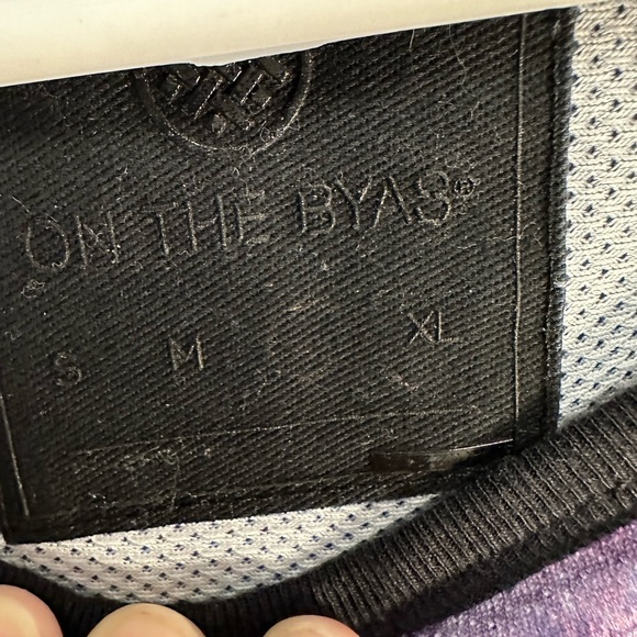 On the byas Mens galaxy Henley tee shirt large - Picture 3 of 5